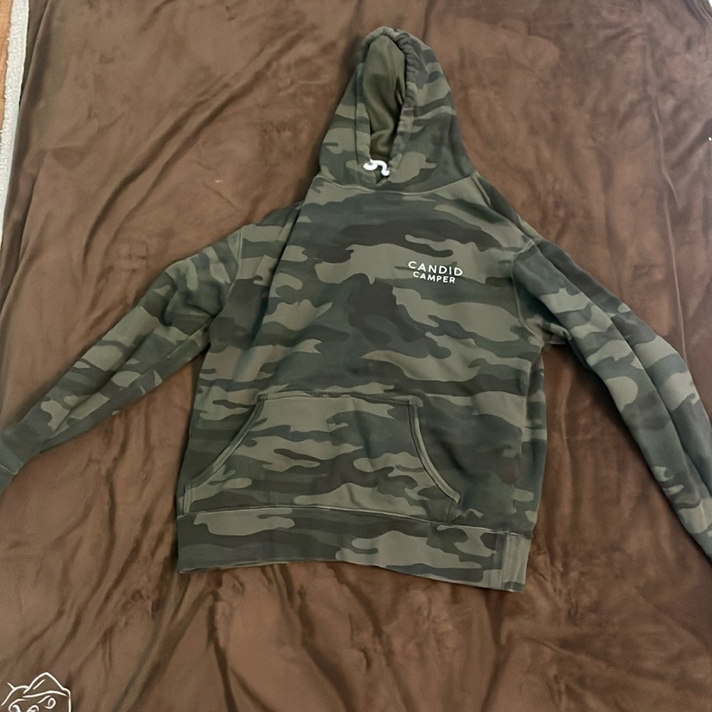 Candid Camper, size small